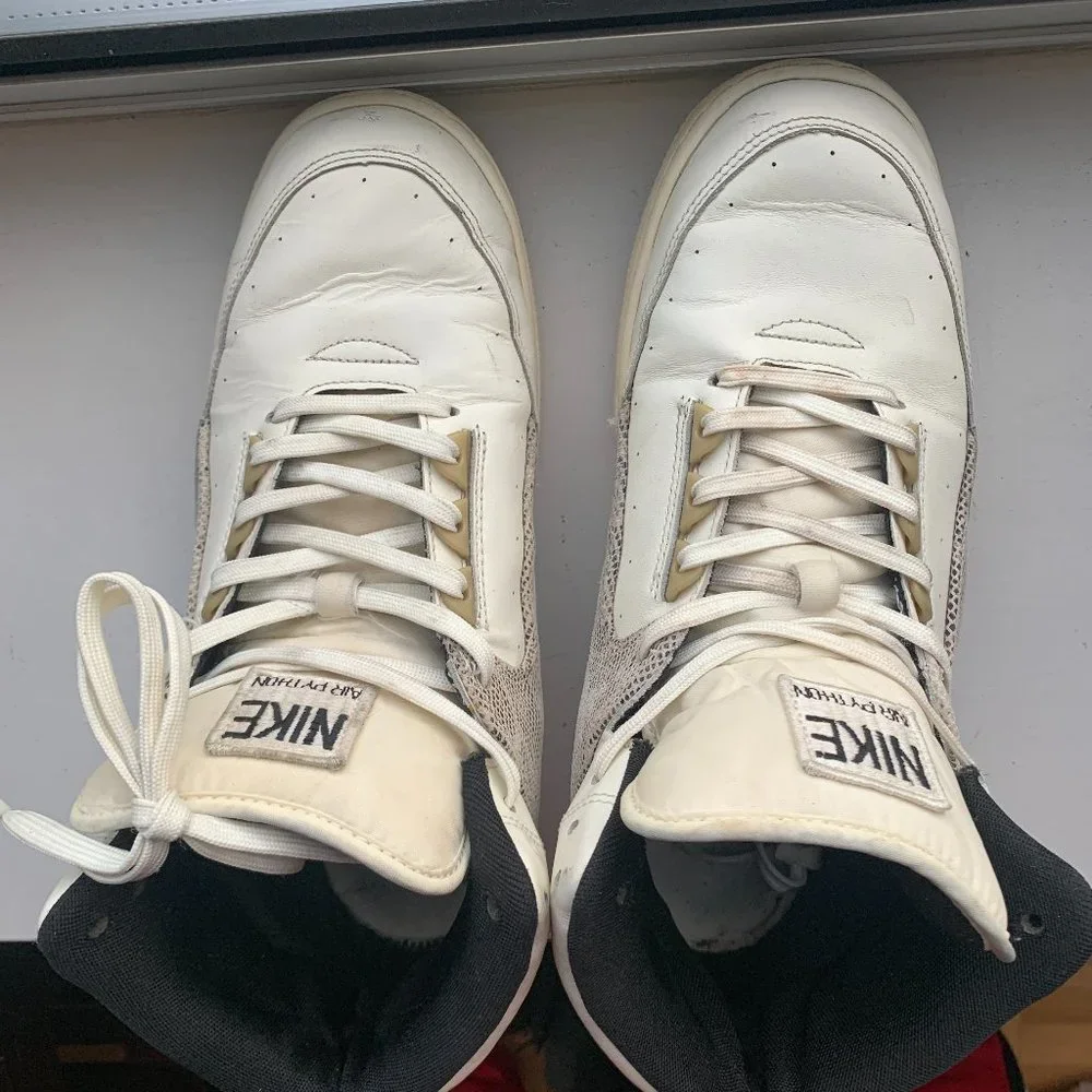 Nike Air Python - Picture 2 of 4